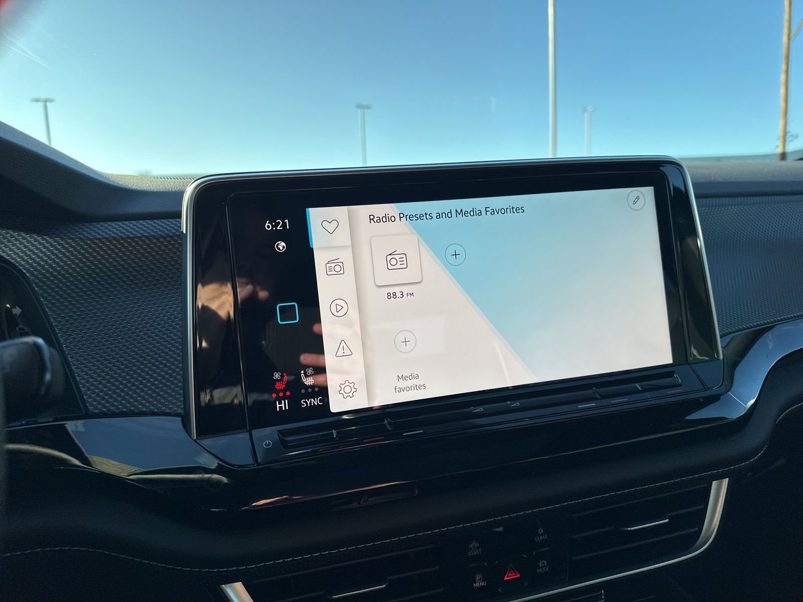 New 2026 Volkswagen Atlas Cross Sport SEL Premium R-Line image 34