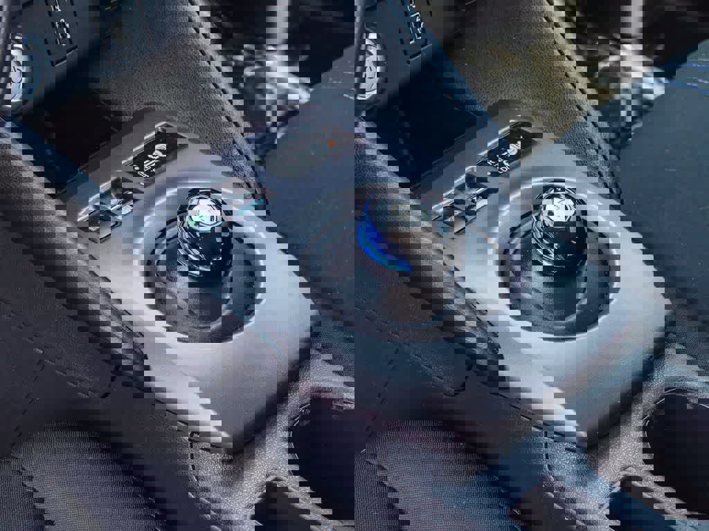 Used 2022 Nissan Leaf S FWD image 18