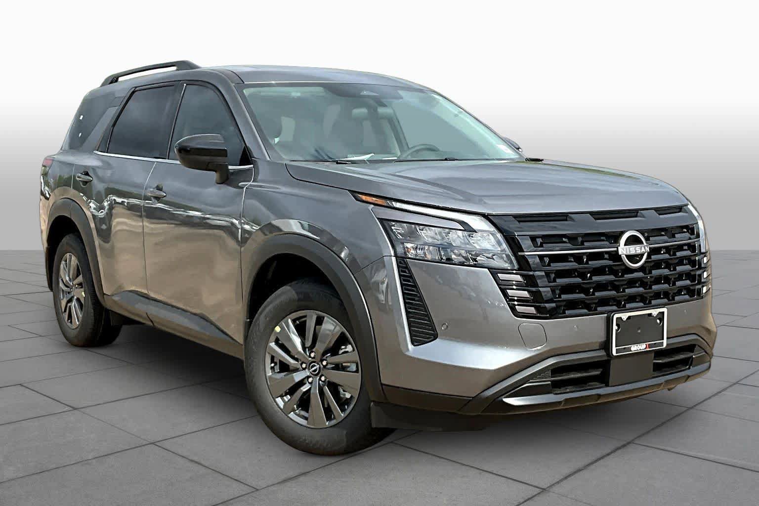 New 2026 Nissan Pathfinder SV w/ SV Premium Package FWD image 2