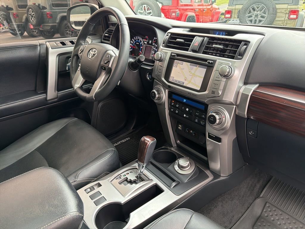 Used 2018 Toyota 4Runner Limited image 33