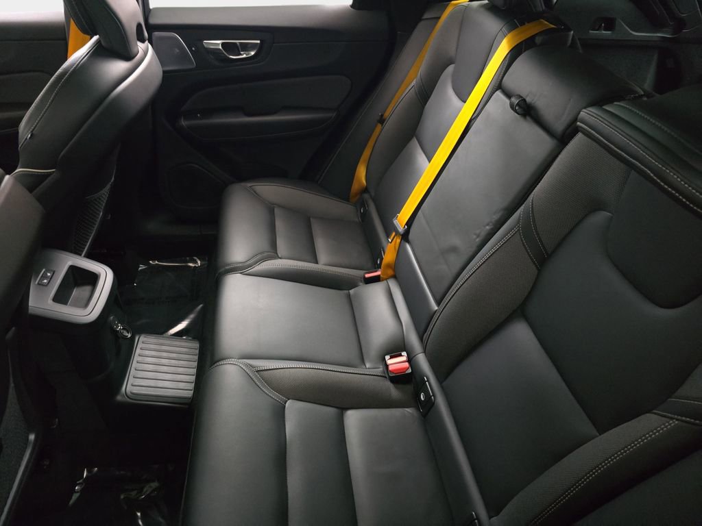 Used 2023 Volvo XC60 T8 Polestar image 17