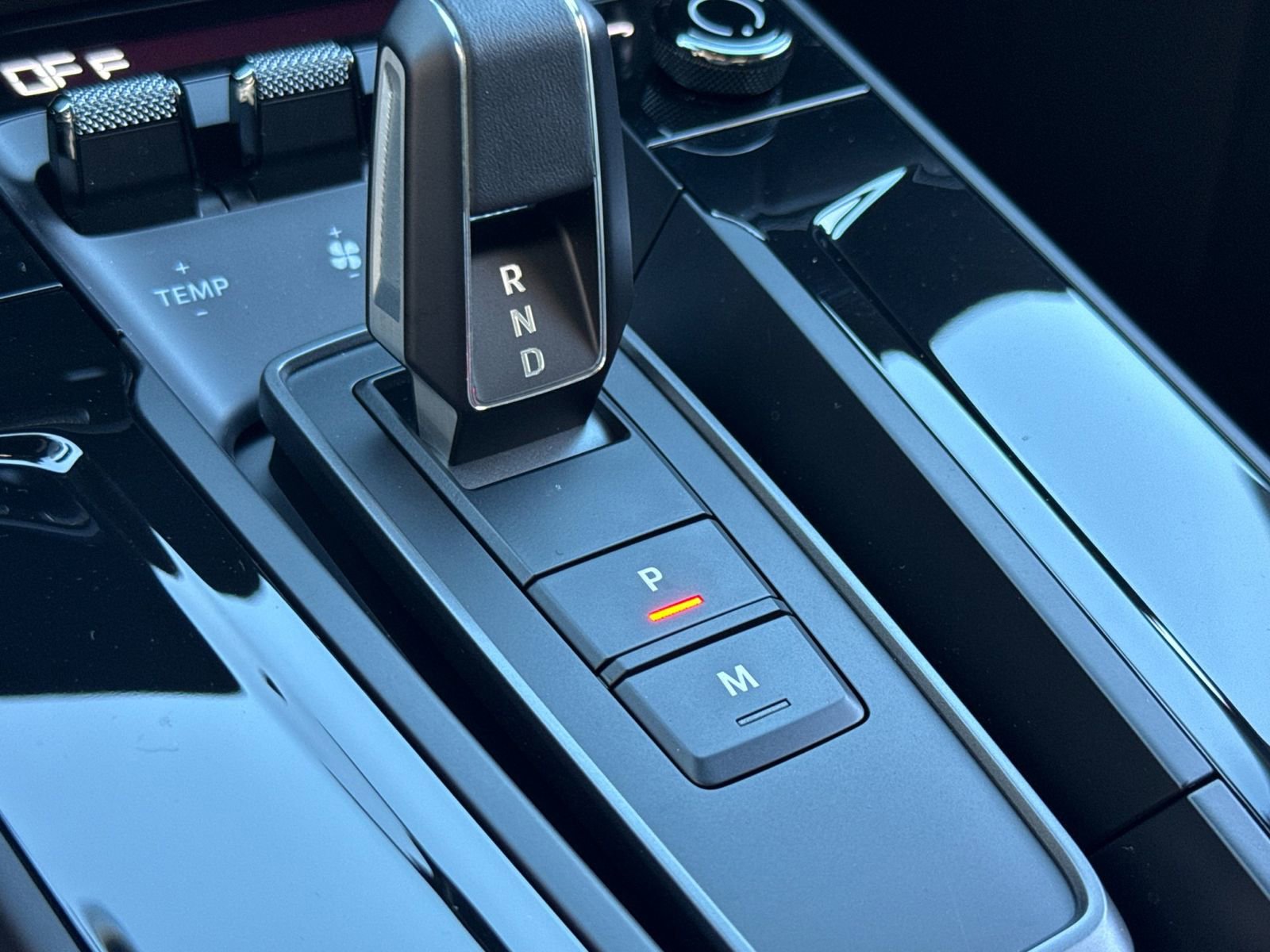 Certified 2026 Porsche 911 Carrera 4 GTS image 23