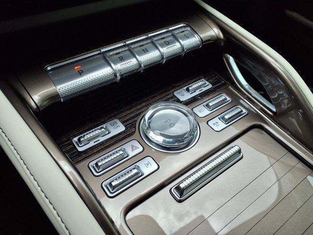 New 2026 Lincoln Nautilus Black Label AWD/4WD image 13