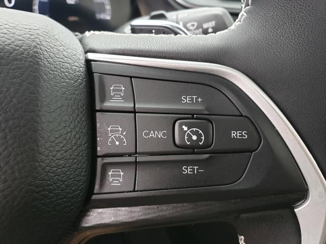 Used 2024 Jeep Grand Cherokee Altitude image 24