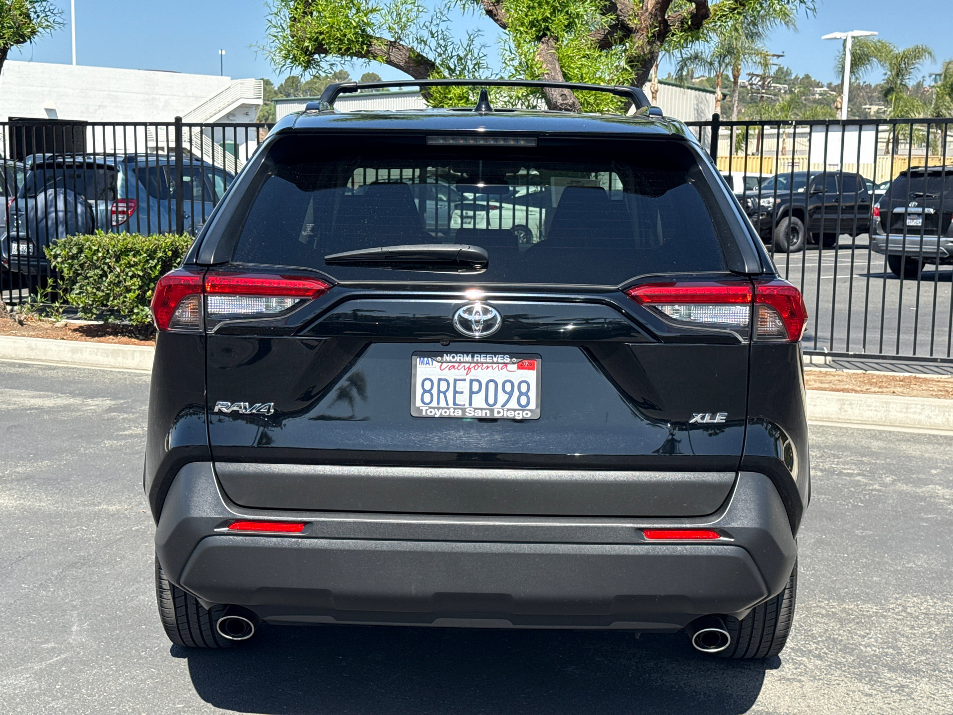 Used 2020 Toyota RAV4 XLE w/ All Weather Liner Package image 8