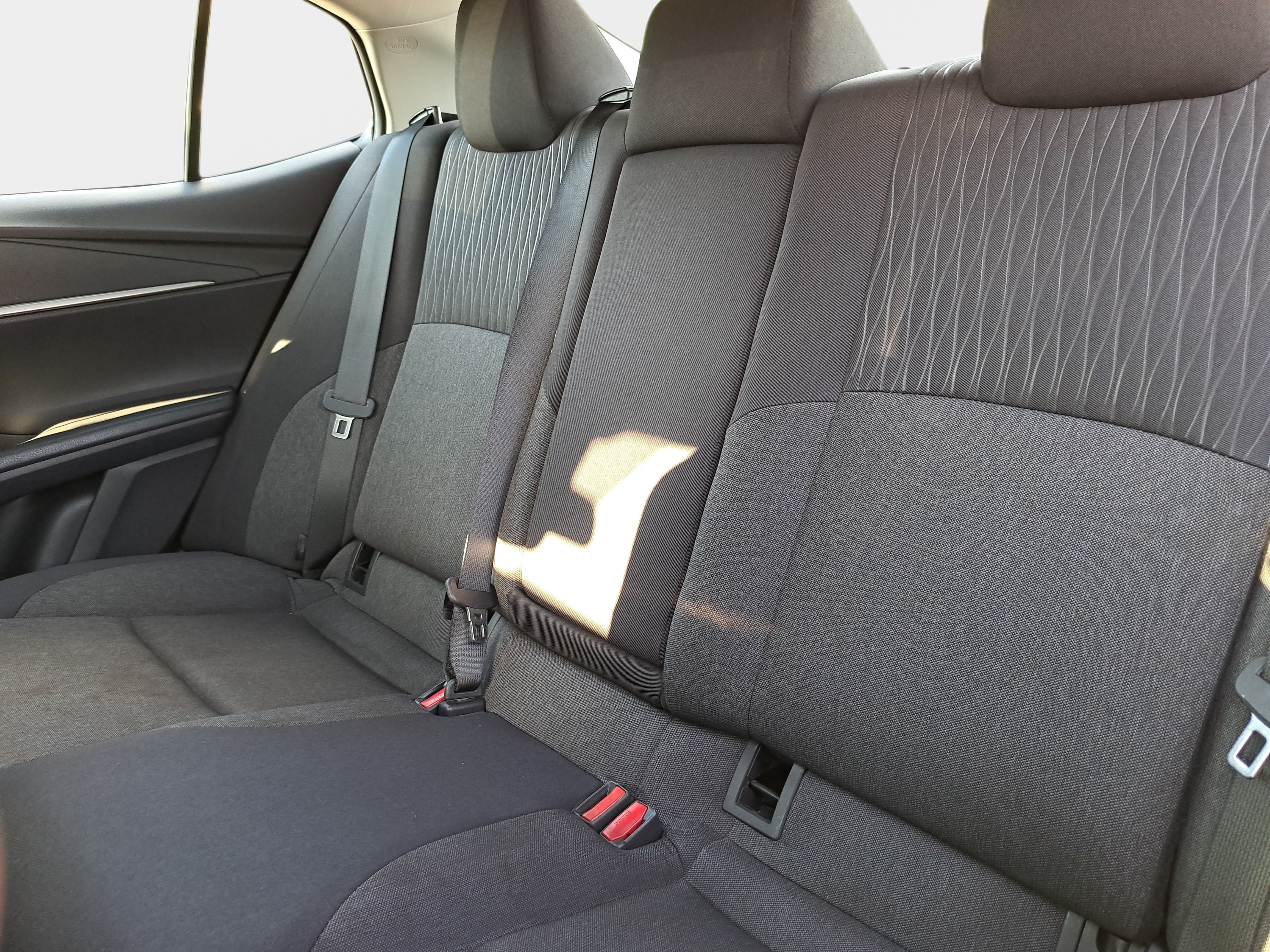 Used 2025 Toyota Camry LE FWD image 13