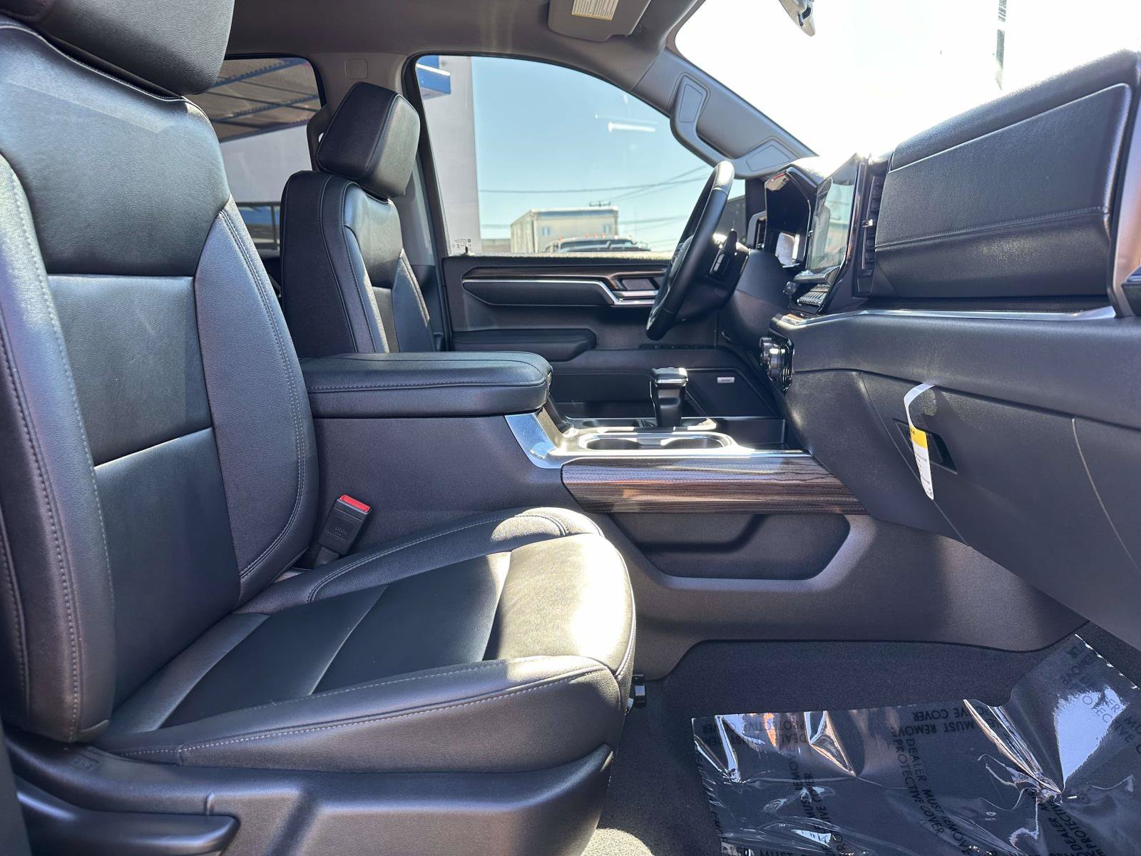 Used 2025 Chevrolet Silverado 1500 RST w/ Convenience Package II AWD/4WD image 28