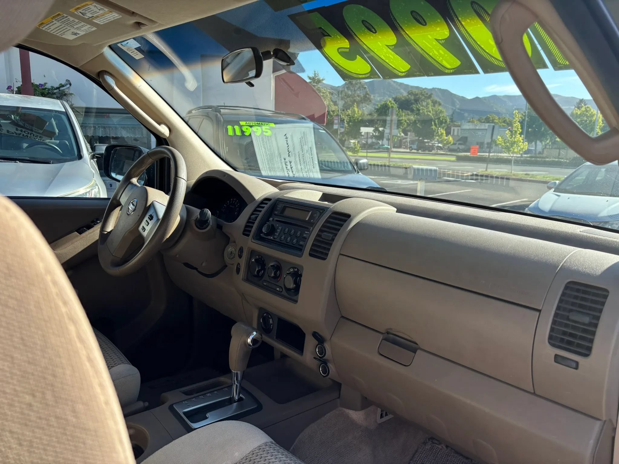Used 2005 Nissan Frontier SE w/ (P01) Power Pkg AWD/4WD image 13