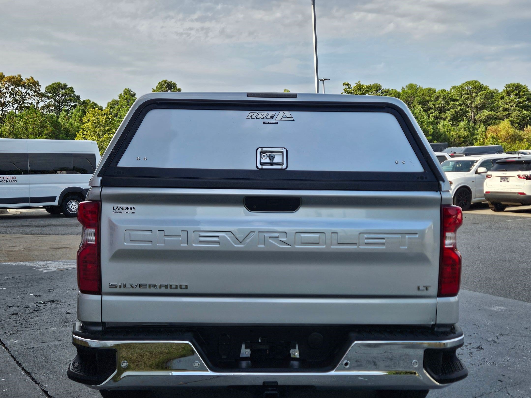 Used 2021 Chevrolet Silverado 1500 LT w/ Safety Package II AWD/4WD image 6