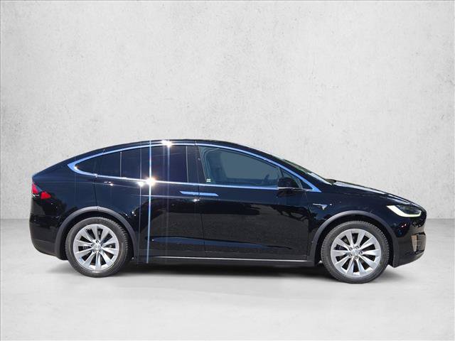 Used 2018 Tesla Model X 100D AWD/4WD image 4