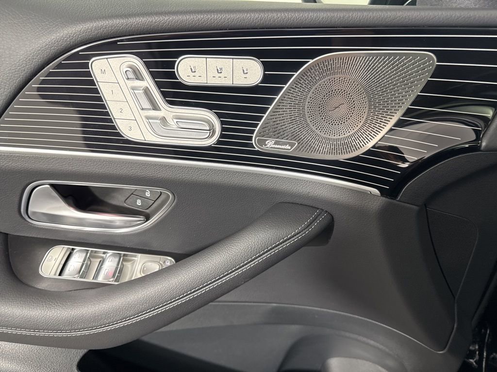 New 2026 Mercedes-Benz GLS 580 4MATIC image 26