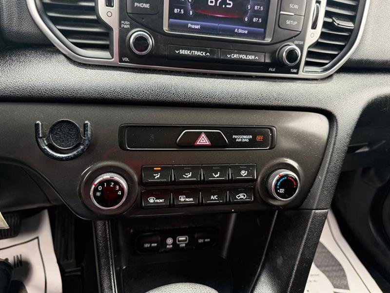Used 2018 Kia Sportage LX AWD/4WD image 22