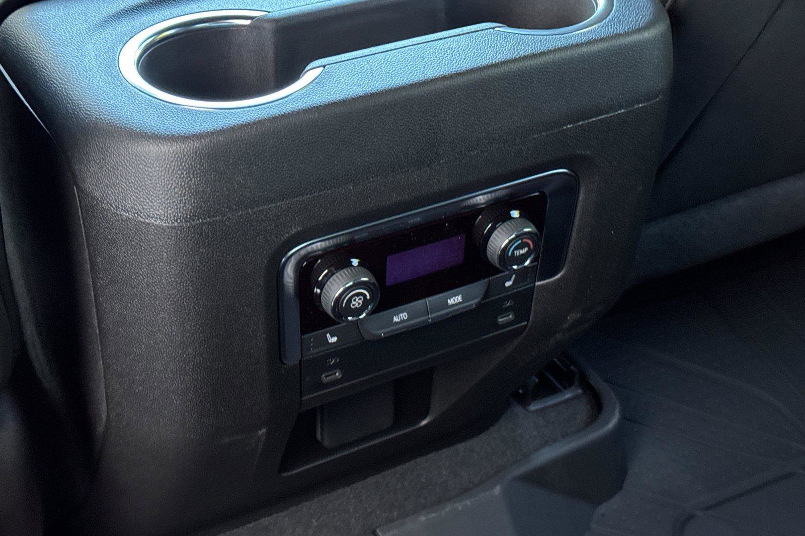 New 2026 Chevrolet Tahoe LT image 16