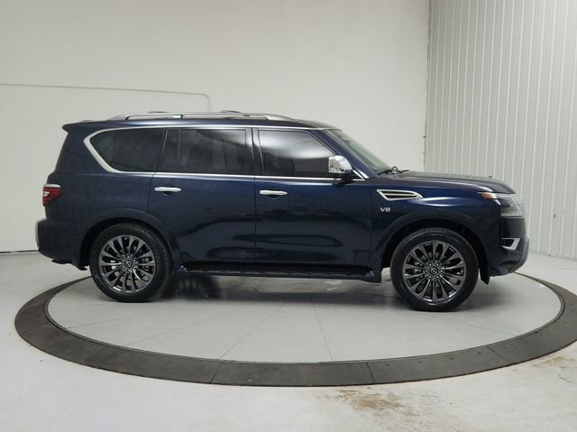 Used 2022 Nissan Armada Platinum w/ Captain's Chairs Package RWD image 8