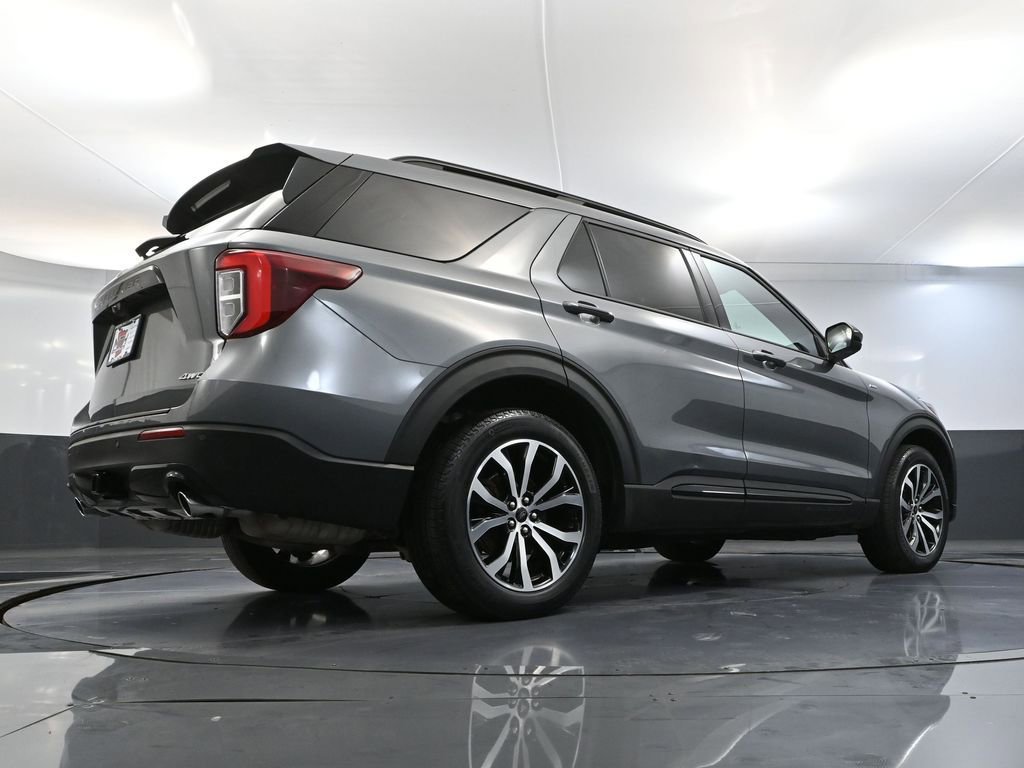 Used 2022 Ford Explorer ST-Line w/ Class IV Trailer Tow Package image 59