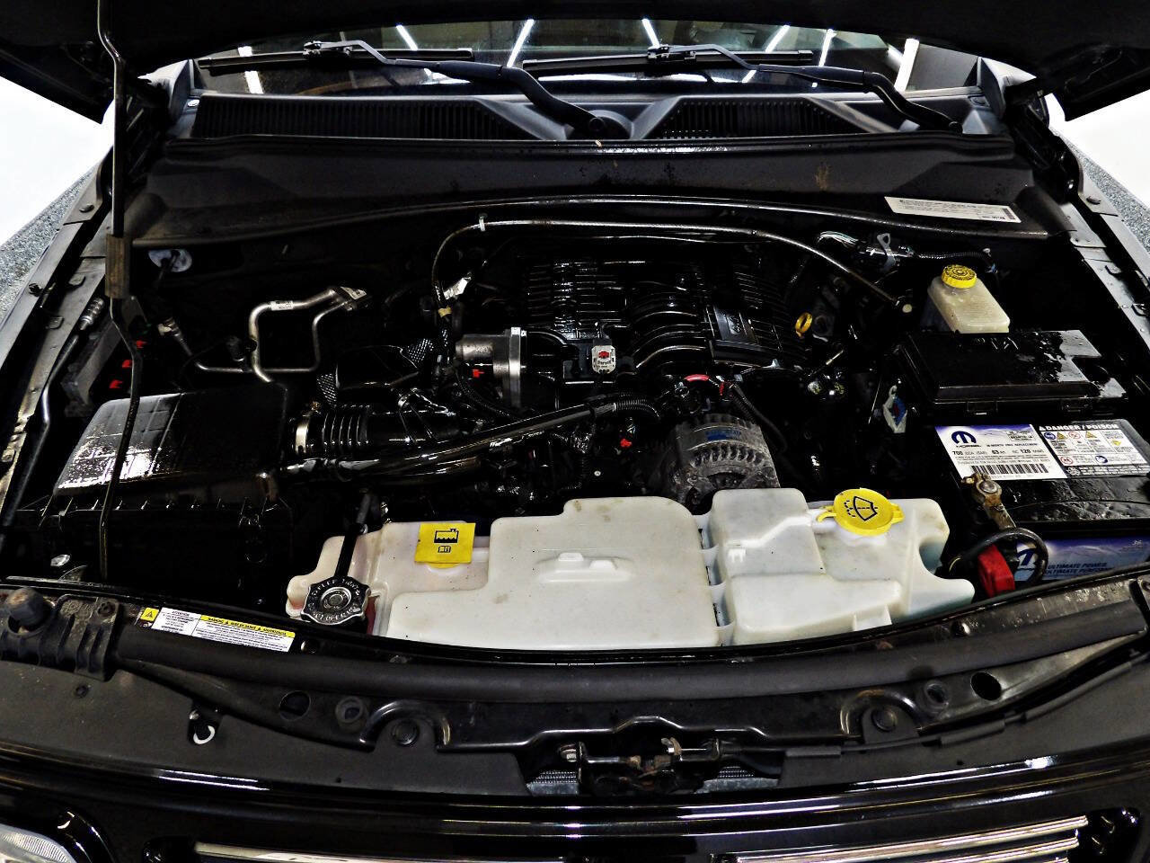 Used 2010 Dodge Nitro SXT w/ Navigation Convenience Group AWD/4WD image 22