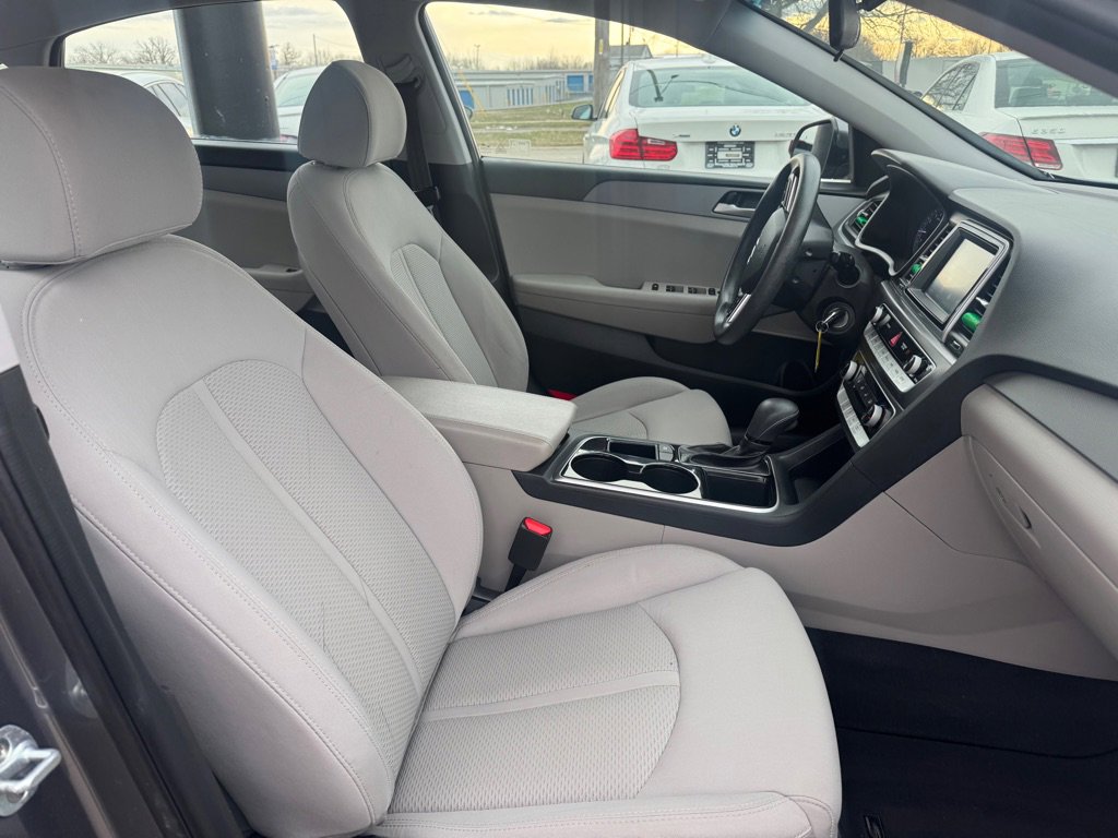 Used 2018 Hyundai Sonata SE image 14