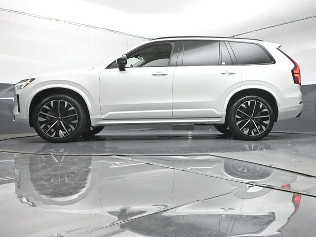 Certified 2026 Volvo XC90 B6 Ultra w/ Protection Package Premier AWD/4WD image 37