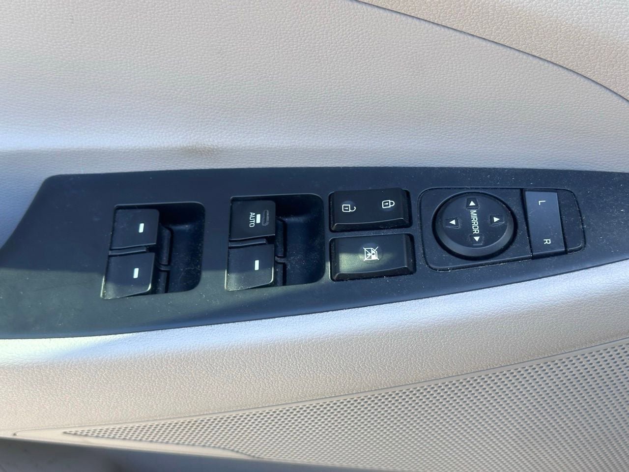 Used 2020 Hyundai Tucson SEL FWD image 19
