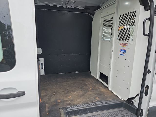 Used 2020 Ford Transit 250 Medium Roof w/ Load Area Protection Package image 11
