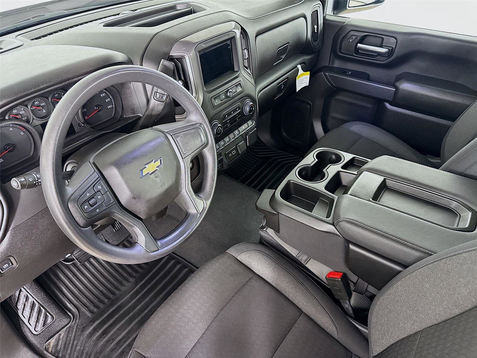 Used 2025 Chevrolet Silverado 2500 Custom w/ Custom Value Package AWD/4WD image 11