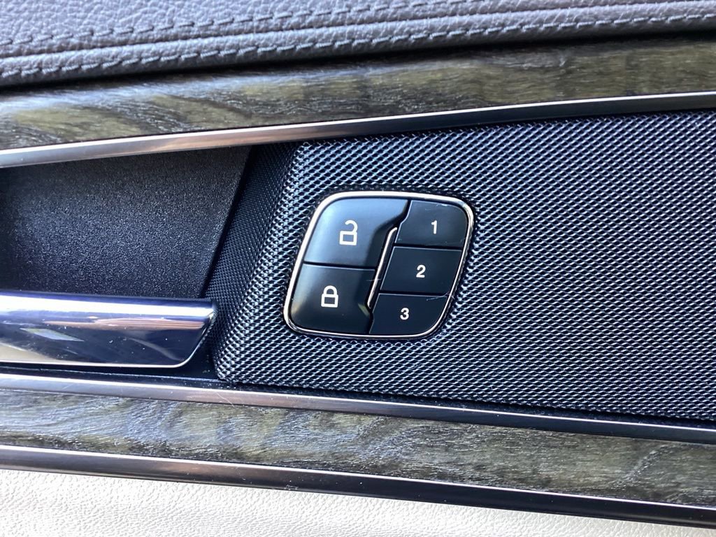 Used 2019 Lincoln Nautilus Select image 64