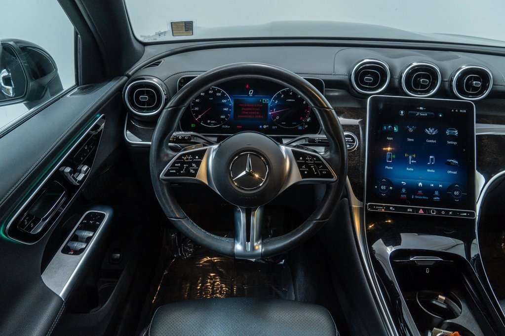 Used 2023 Mercedes-Benz GLC 300 4MATIC image 14