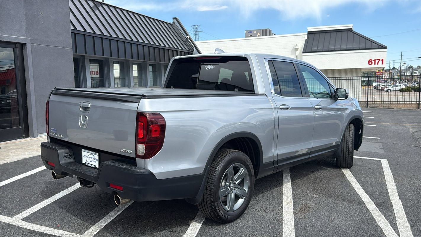 Used 2023 Honda Ridgeline RTL image 3