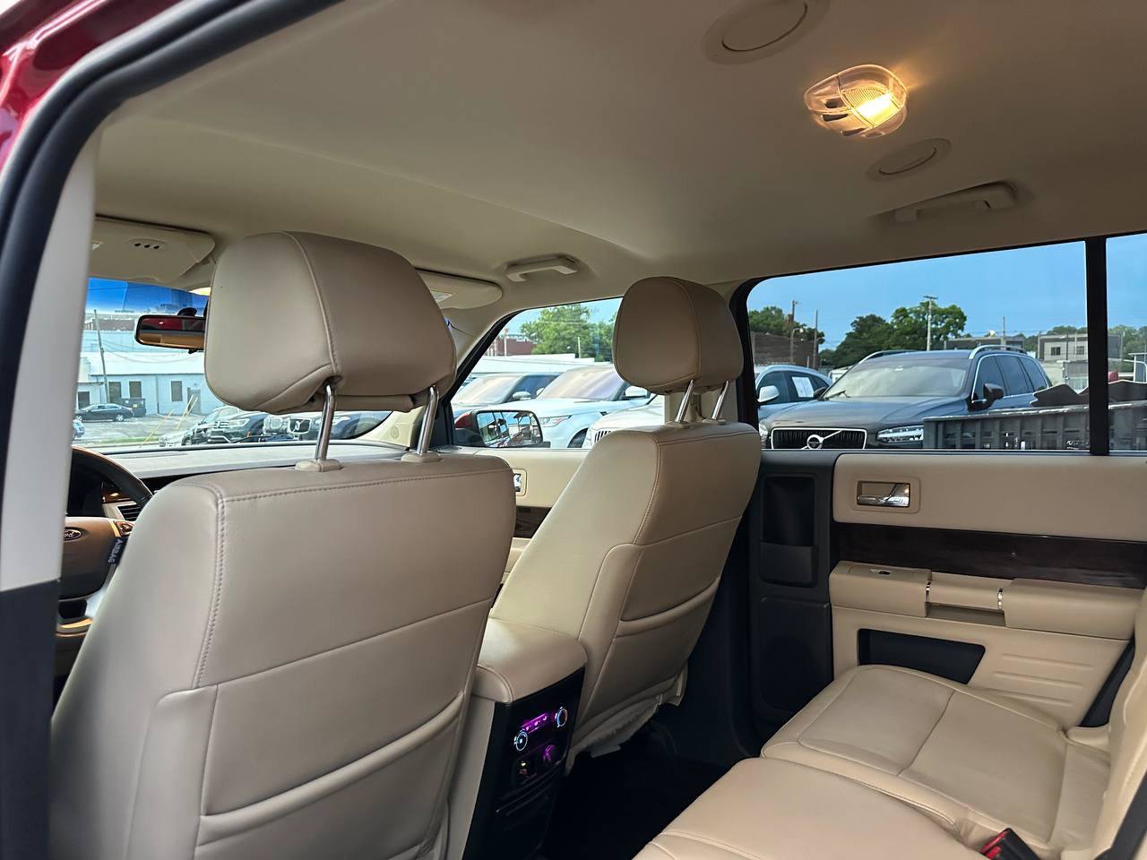 Used 2015 Ford Flex Limited FWD image 22