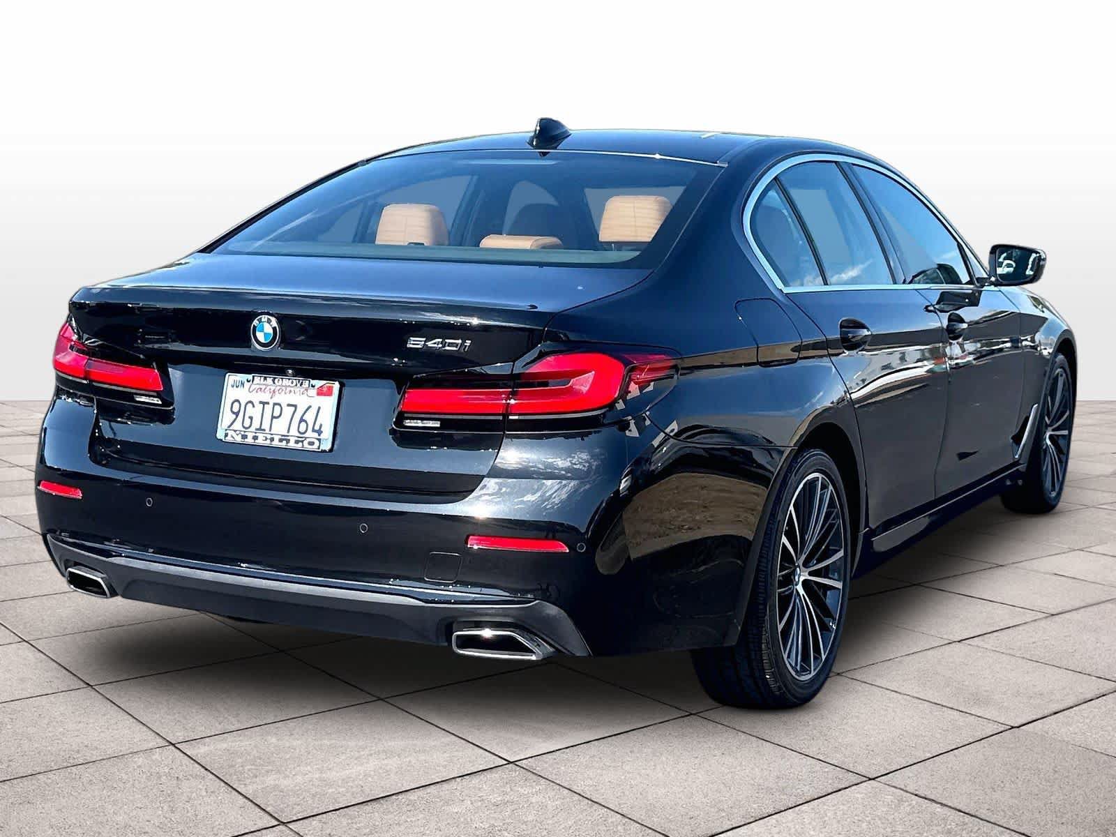 Used 2023 BMW 540i w/ Convenience Package RWD image 9