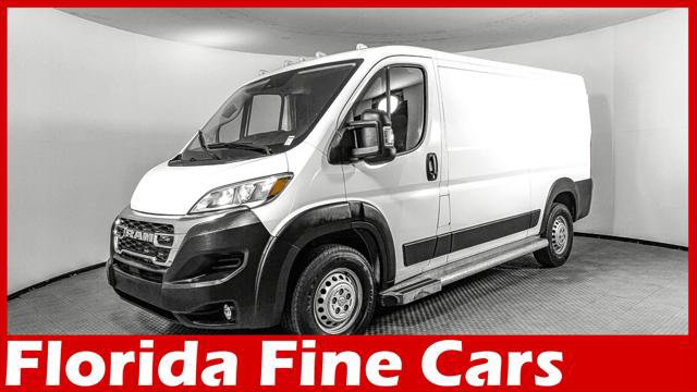 Used 2025 RAM ProMaster 2500 w/ U-Haul Equipment Group FWD image 1