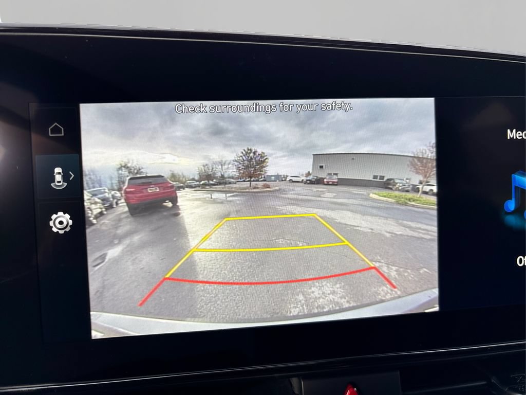 New 2026 Hyundai Elantra SEL FWD image 28