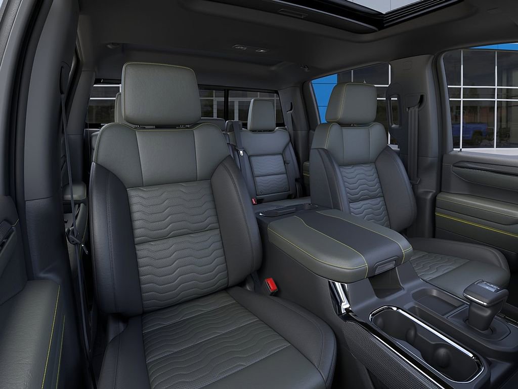 New 2026 Chevrolet Silverado 1500 ZR2 w/ Dark Appearance Package AWD/4WD image 17