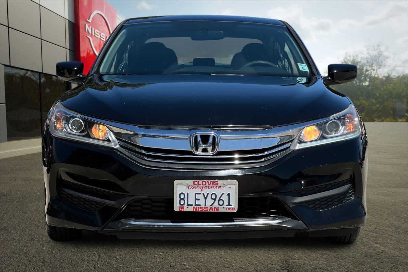 Used 2016 Honda Accord LX image 11