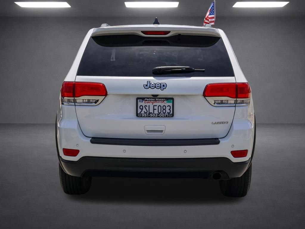 Used 2018 Jeep Grand Cherokee Laredo RWD image 5