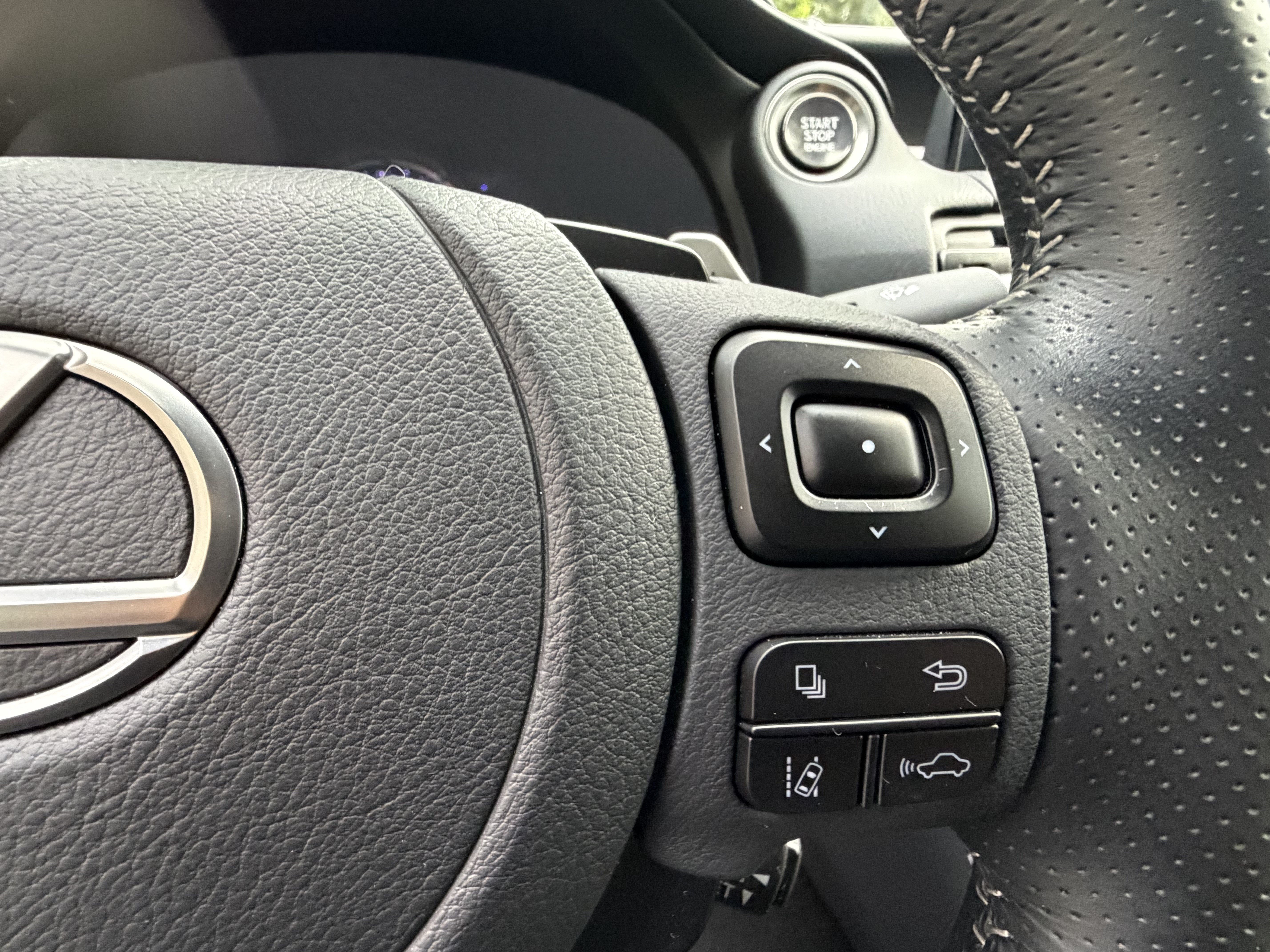 Used 2023 Lexus IS 350 F Sport RWD image 20