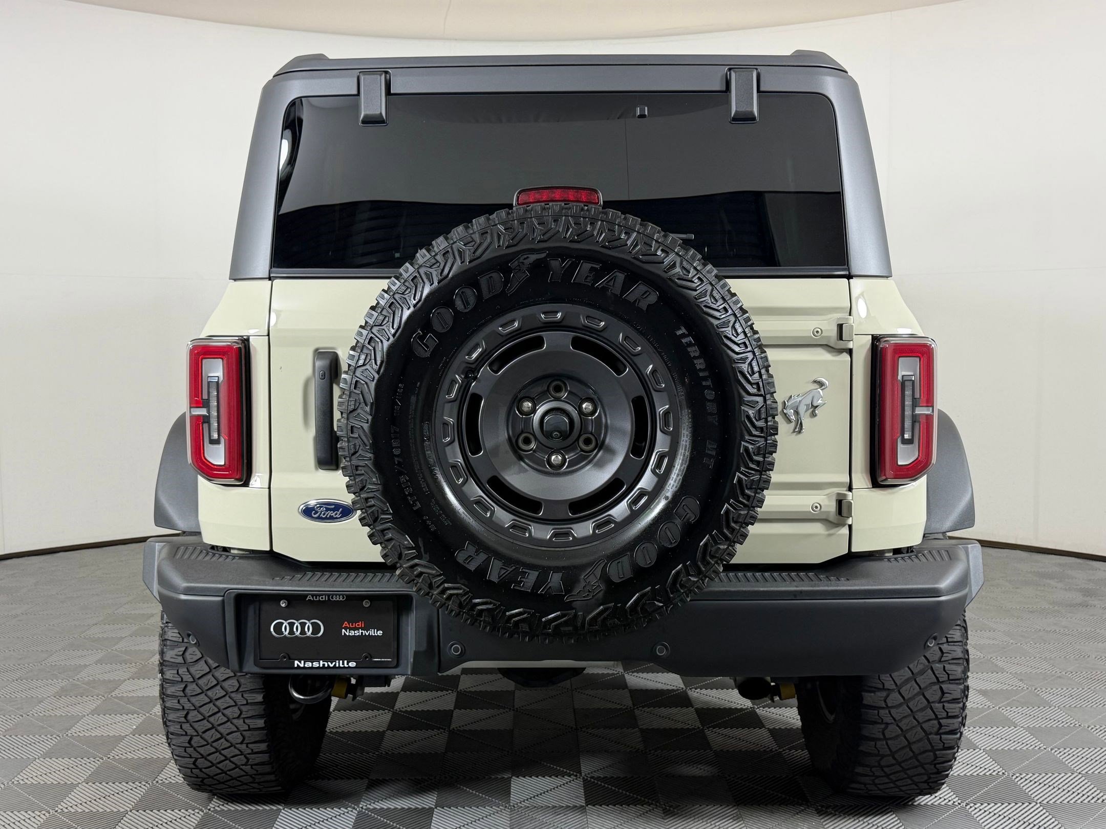Used 2022 Ford Bronco Everglades AWD/4WD image 10