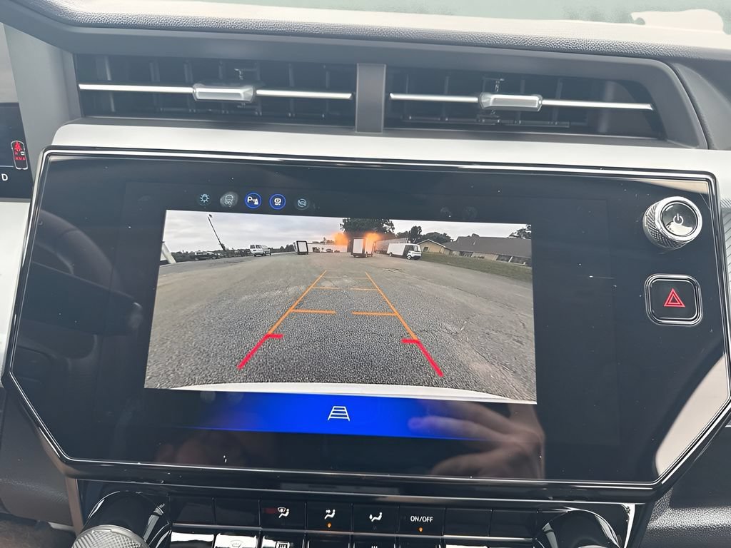 New 2027 Chevrolet Bolt LT FWD image 17