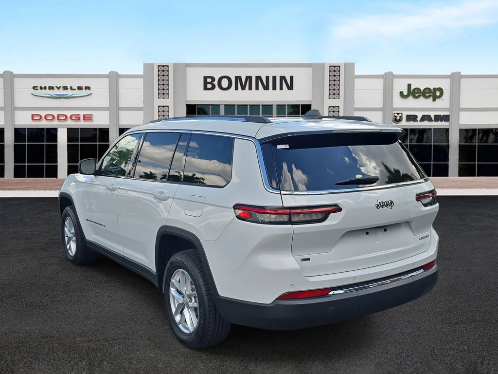 Used 2022 Jeep Grand Cherokee L Laredo w/ Luxury Tech Group I image 4