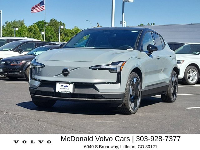 New 2026 Volvo EX30 Plus w/ Climate Package AWD/4WD image 4