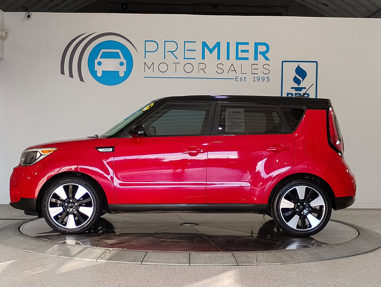 Used 2017 Kia Soul + w/ Designer's Package image 3