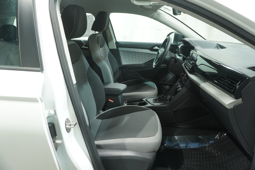 Used 2023 Volkswagen Taos S FWD image 7
