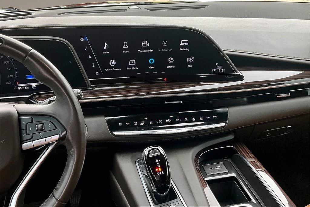 Used 2023 Cadillac Escalade ESV Sport w/ Touring Package AWD/4WD image 6