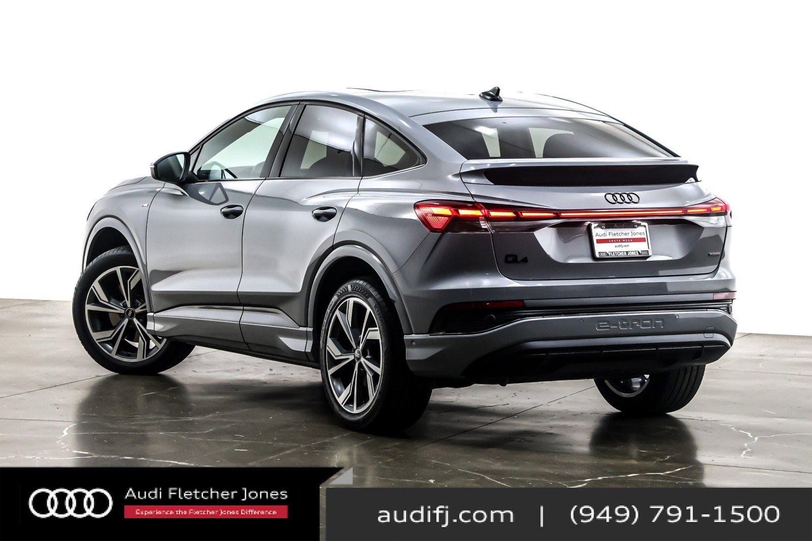 Used 2024 Audi Q4 e-tron Premium Plus image 13