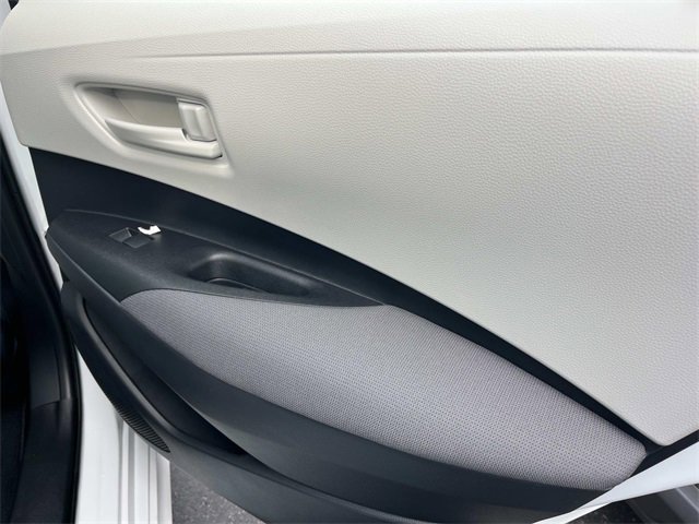Used 2026 Toyota Corolla LE image 19