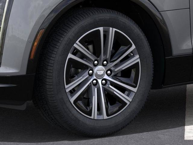 New 2026 Cadillac Lyriq Luxury w/ LPO, Floor Liner Package AWD/4WD image 9
