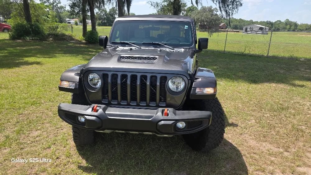 Used 2021 Jeep Gladiator Mojave AWD/4WD image 2