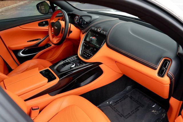Used 2022 Aston Martin DBX image 20
