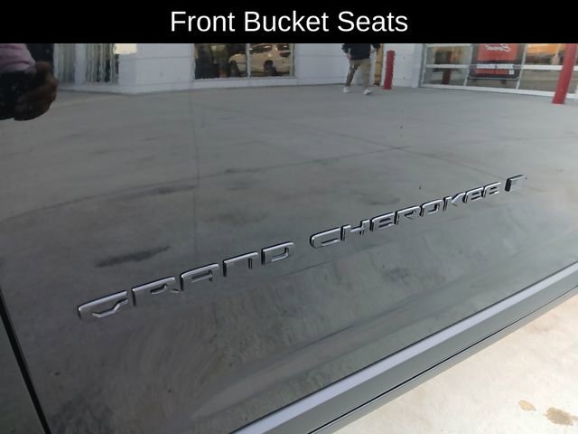 New 2025 Jeep Grand Cherokee Limited image 34