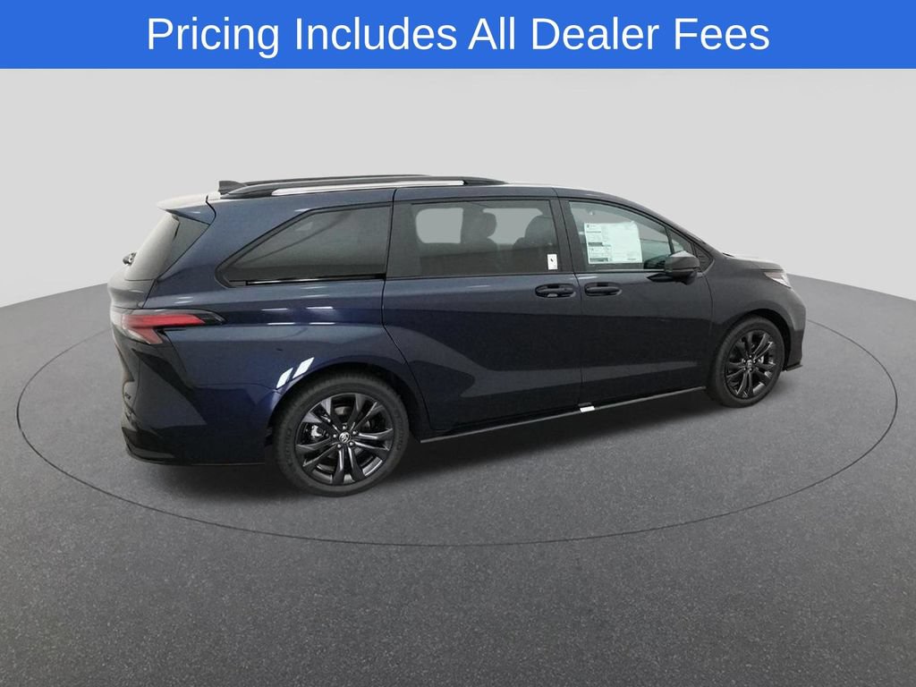 New 2026 Toyota Sienna XSE FWD image 10